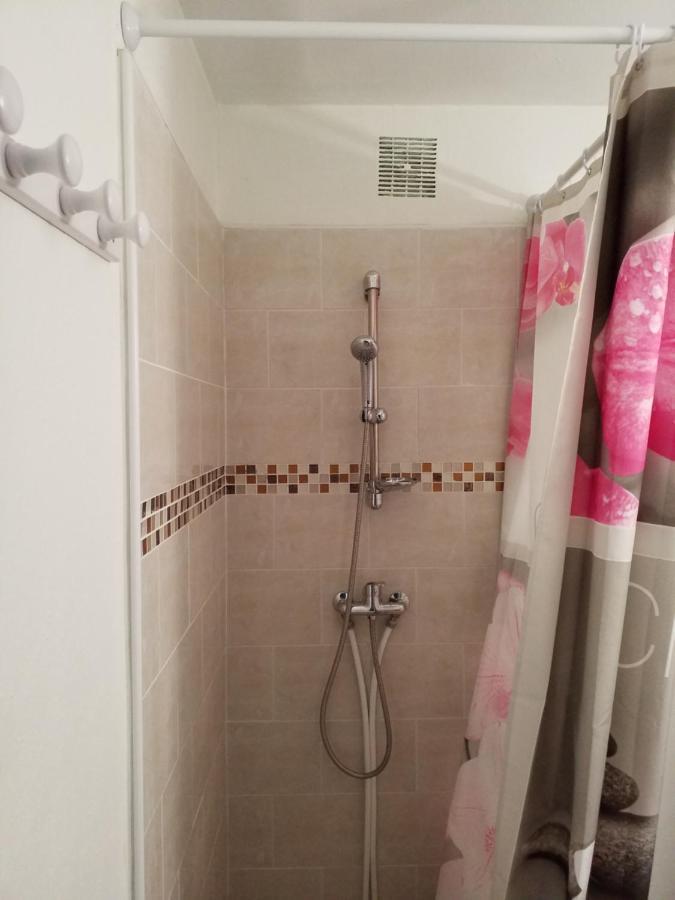 Appartement Centre Guadeloupe, Accessible Et Proche Les Abymes Bagian luar foto